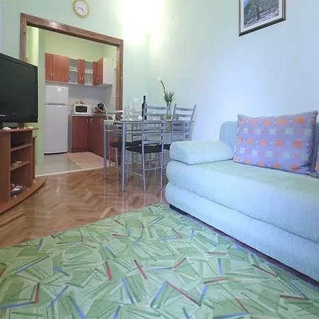 Goran Hotel 3*